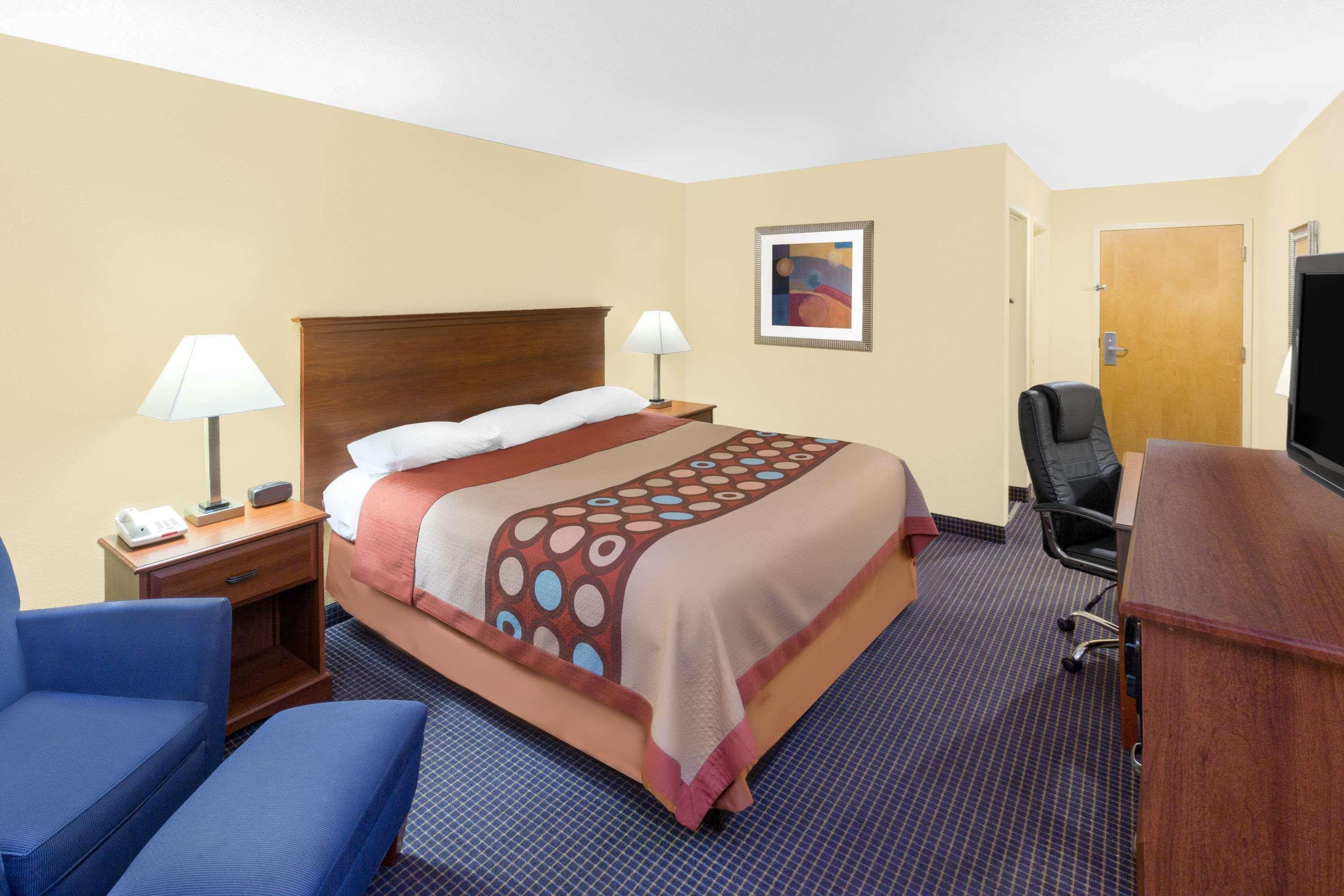 Super 8 By Wyndham Hattiesburg South Zewnętrze zdjęcie